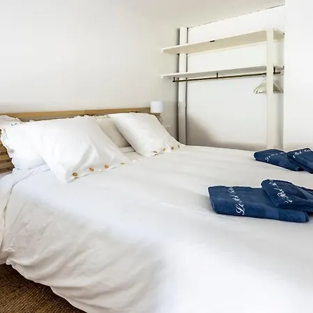 Le Post-retro, Hyper Centre, Avec Parking Gratuit Et Ascenseur Ангулем