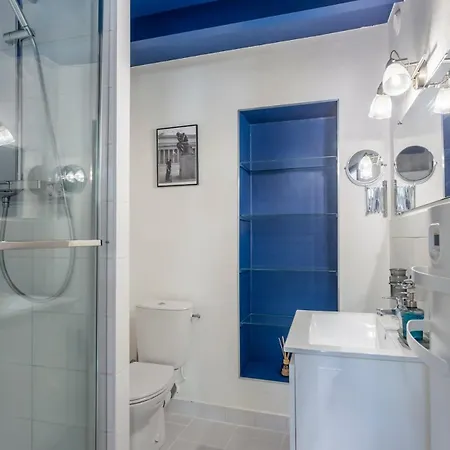 Le Post-retro, Hyper Centre, Avec Parking Gratuit Et Ascenseur Апартаменты *