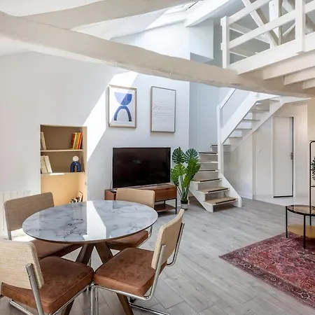 Le Post-retro, Hyper Centre, Avec Parking Gratuit Et Ascenseur Ангулем